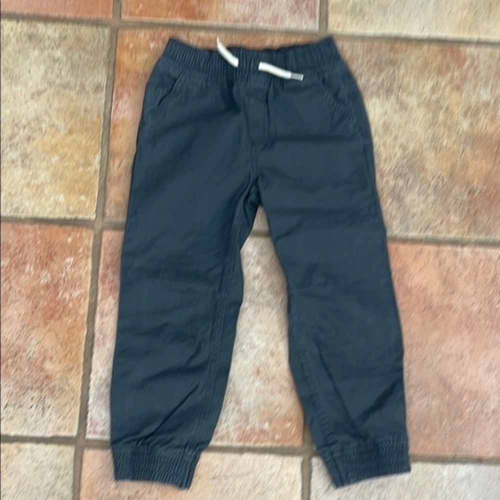 Joe Fresh boys cotton joggers size 5